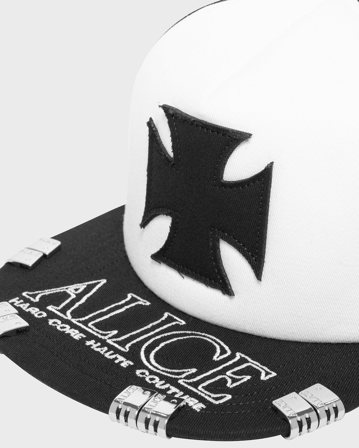 ATELIER TRUCKER CAP (BLACK/WHITE)