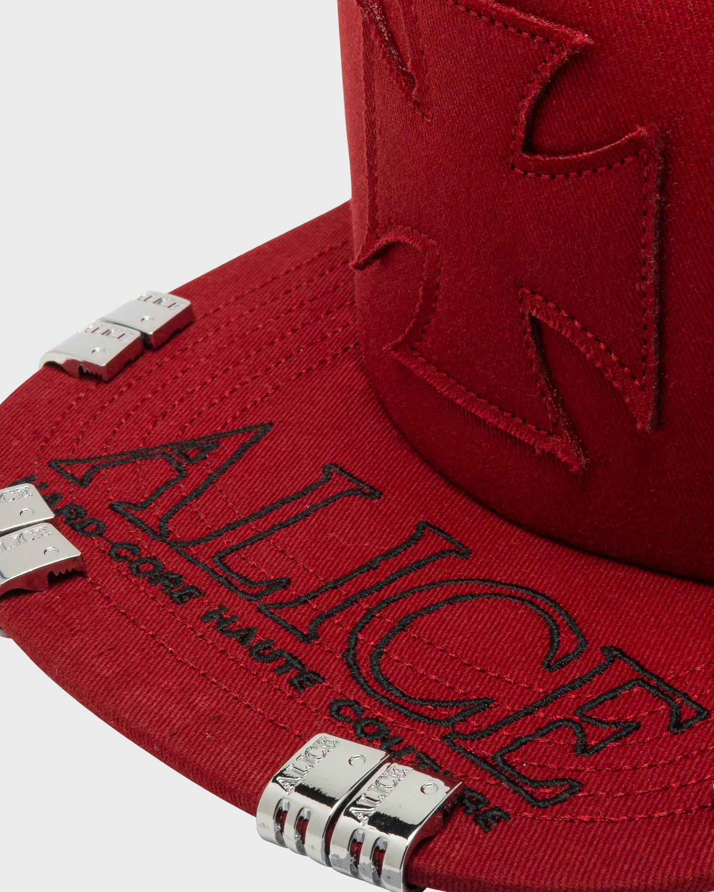 ATELIER TRUCKER CAP (WINE)