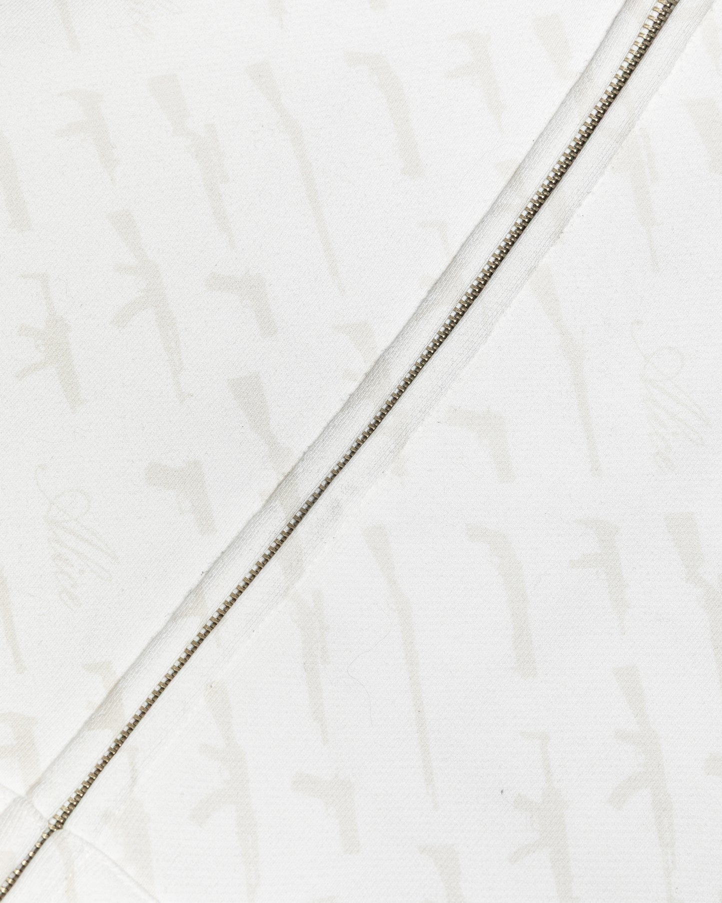 SHOOTER ZIP-UP HOODIE (WHITE)